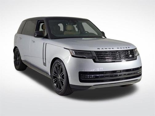2025 Land Rover Range Rover P400 SE 7 Seat