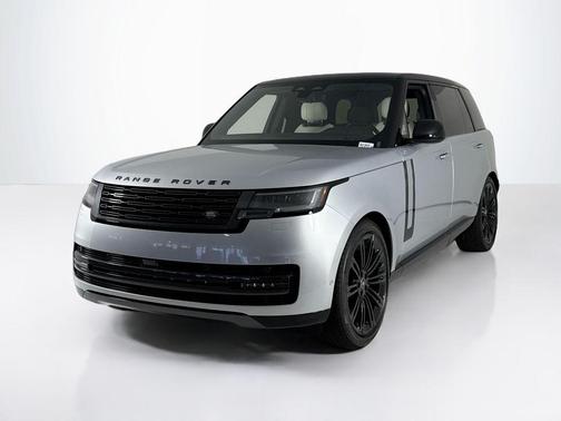 2025 Land Rover Range Rover P400 SE 7 Seat