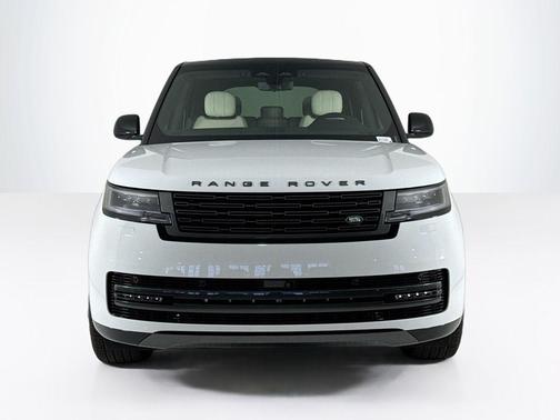 2025 Land Rover Range Rover P400 SE