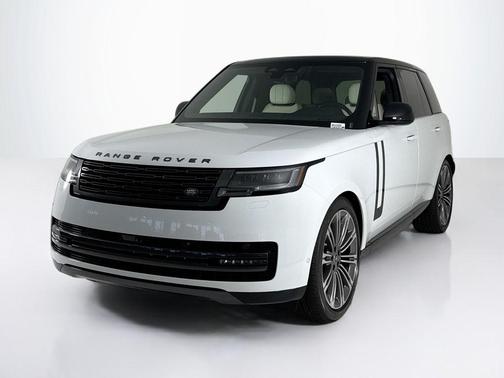2025 Land Rover Range Rover P400 SE
