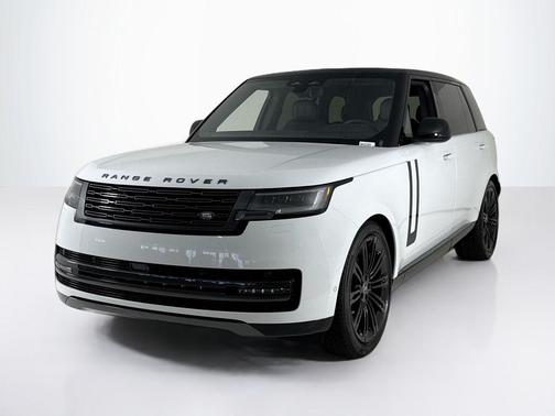 2025 Land Rover Range Rover P400 SE 7 Seat