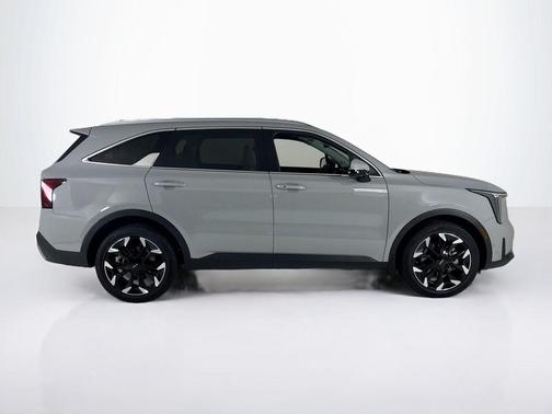 2024 Kia Sorento EX