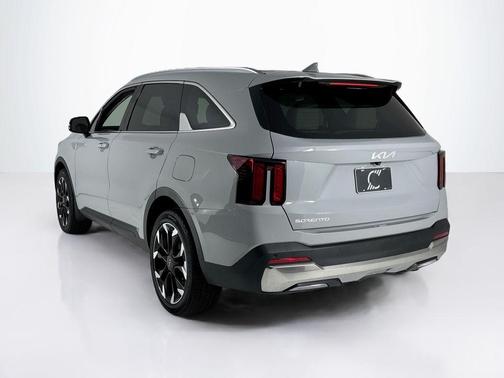 2024 Kia Sorento EX