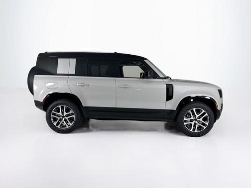 2026 Land Rover Defender P400 X-Dynamic SE