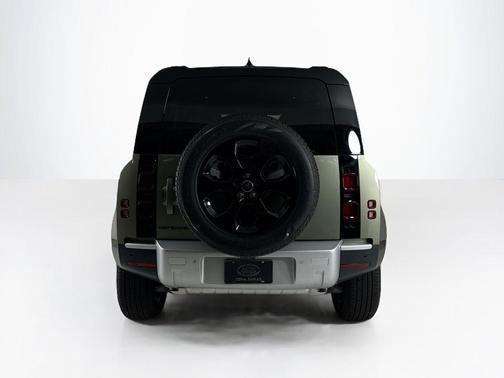 2025 Land Rover Defender P300