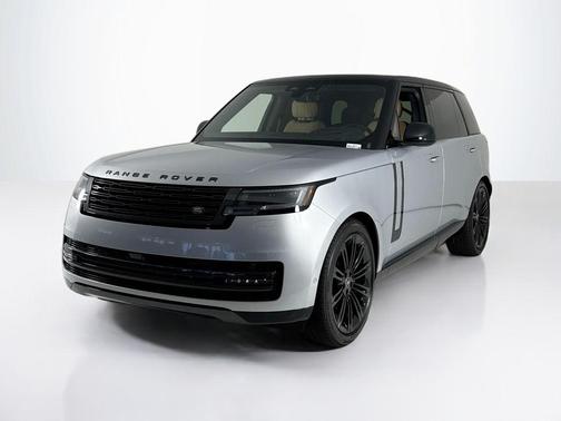 2025 Land Rover Range Rover P400 SE 7 Seat