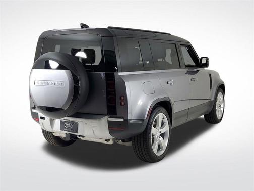 2024 Land Rover Defender P300