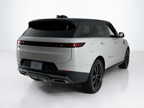 2025 Land Rover Range Rover Sport P360 SE