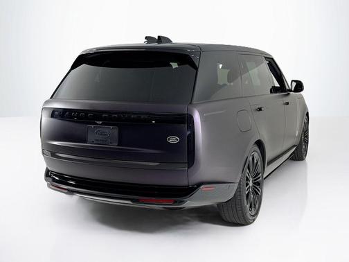 2023 Land Rover Range Rover P400 SE