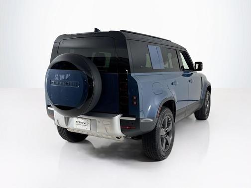 2025 Land Rover Defender P300