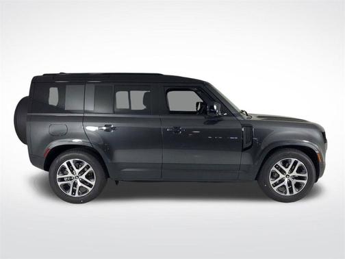 2025 Land Rover Defender P300