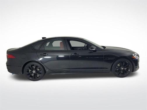 2024 Jaguar XF R-Dynamic SE