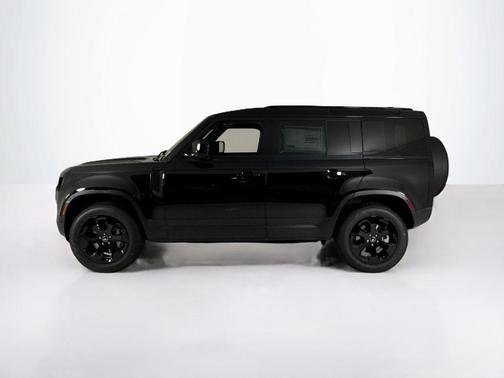2025 Land Rover Defender P300