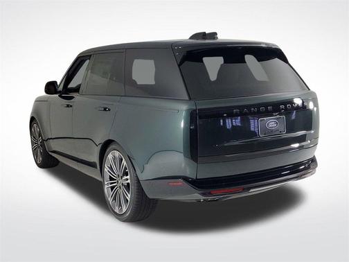 2025 Land Rover Range Rover P530 SE