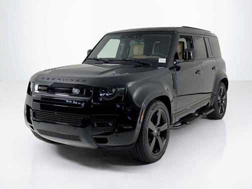 2025 Land Rover Defender P400 X-Dynamic SE