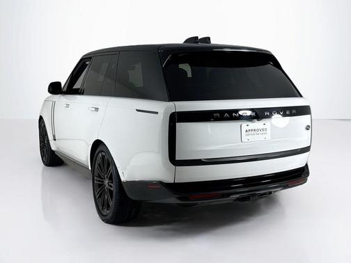 2023 Land Rover Range Rover P400 SE