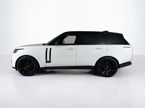 2023 Land Rover Range Rover P400 SE