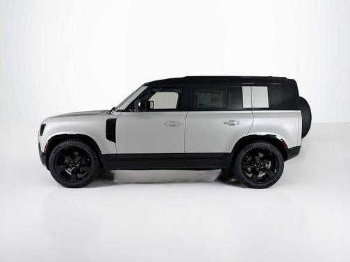 2026 Land Rover Defender 110 X-Dynamic SE