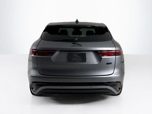 2026 Jaguar F-PACE P250 R-Dynamic S