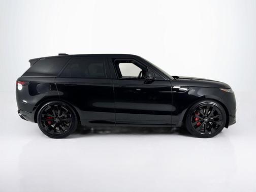 2025 Land Rover Range Rover Sport P530 Dynamic SE