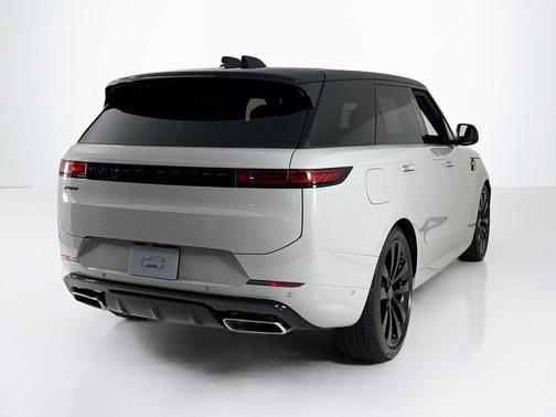 2025 Land Rover Range Rover Sport P460 Dynamic SE