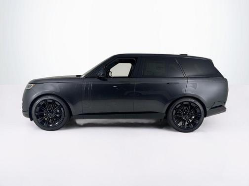 Carpathian Grey 2026 Land Rover Range Rover P400 SE
