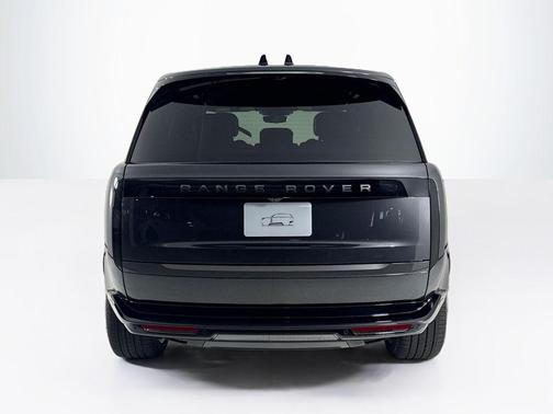 Carpathian Grey 2026 Land Rover Range Rover P400 SE