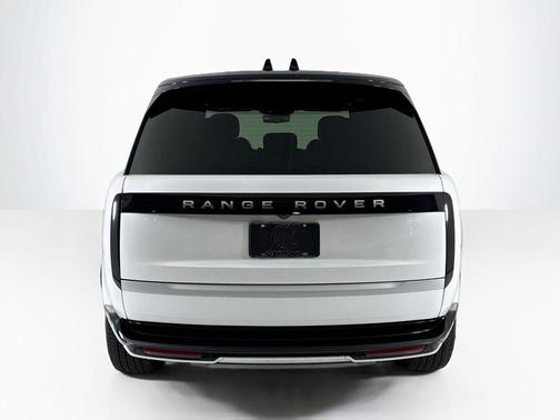 2024 Land Rover Range Rover P400 SE