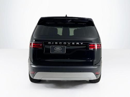 2025 Land Rover Discovery P300 S