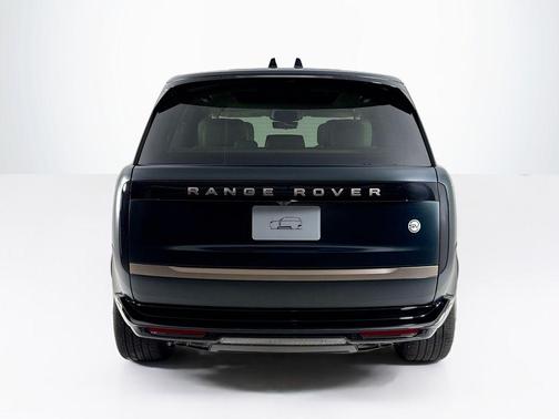 Santorini Black 2026 Land Rover Defender P400 X-Dynamic SE