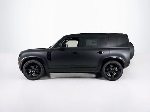 Santorini Black 2026 Land Rover Defender P400 X-Dynamic SE