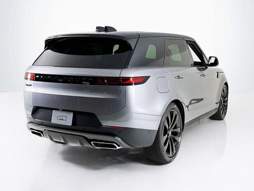 2025 Land Rover Range Rover Sport P360 SE