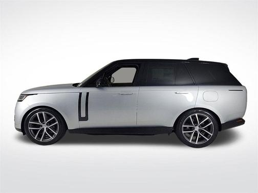 2025 Land Rover Range Rover P550e SE
