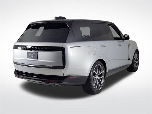 2025 Land Rover Range Rover P550e SE