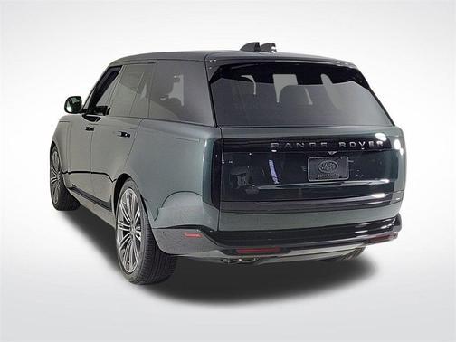2025 Land Rover Range Rover P530 SE