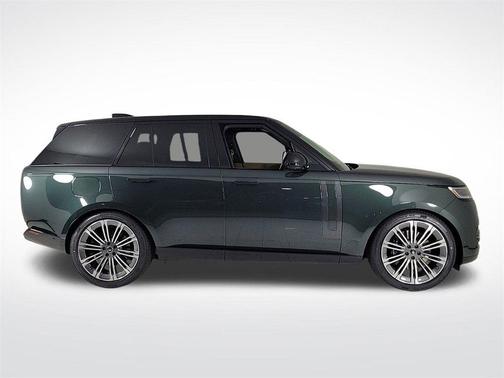 2025 Land Rover Range Rover P530 SE