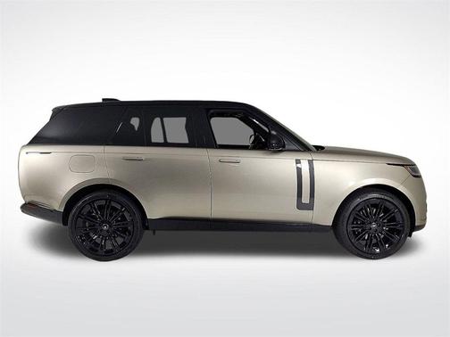 2025 Land Rover Range Rover P400 SE