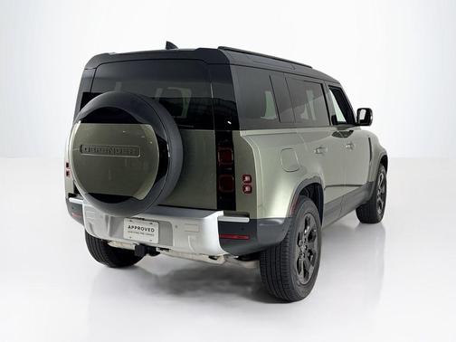 2025 Land Rover Defender P400 S