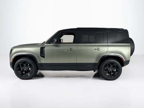 2025 Land Rover Defender P400 S