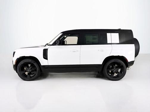 2025 Land Rover Defender P500 X-Dynamic SE