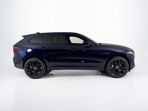 2025 Jaguar F-PACE P250 R-Dynamic S