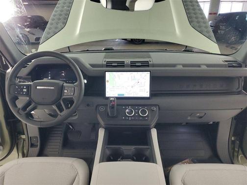 2025 Land Rover Defender P400 X-Dynamic SE