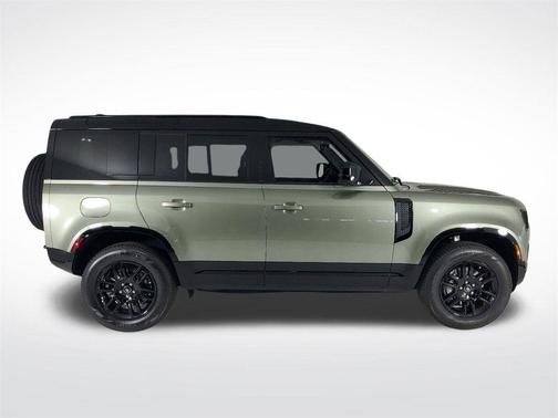 2025 Land Rover Defender P400 X-Dynamic SE