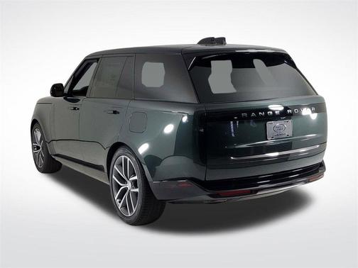 2025 Land Rover Range Rover P550e SE