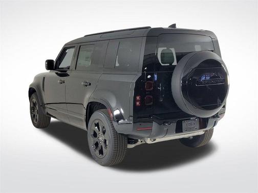 2025 Land Rover Defender P400 X-Dynamic SE