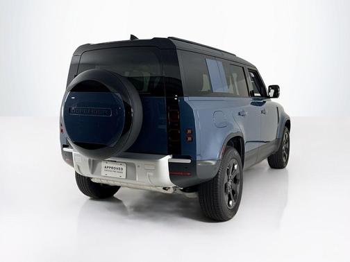 2025 Land Rover Defender P300