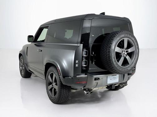 2023 Land Rover Defender 90 Carpathian Edition