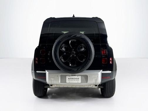 2025 Land Rover Defender P300