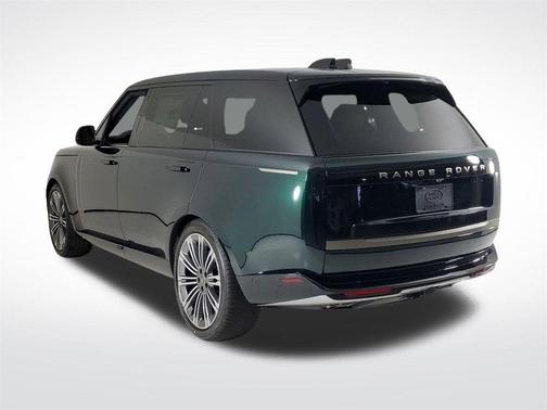 2025 Land Rover Range Rover P530 SE 7 Seat