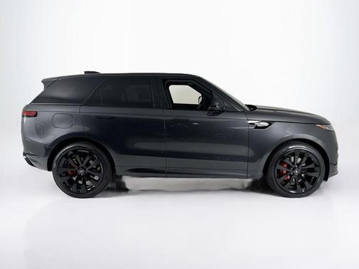 2025 Land Rover Range Rover Sport P460 Dynamic SE